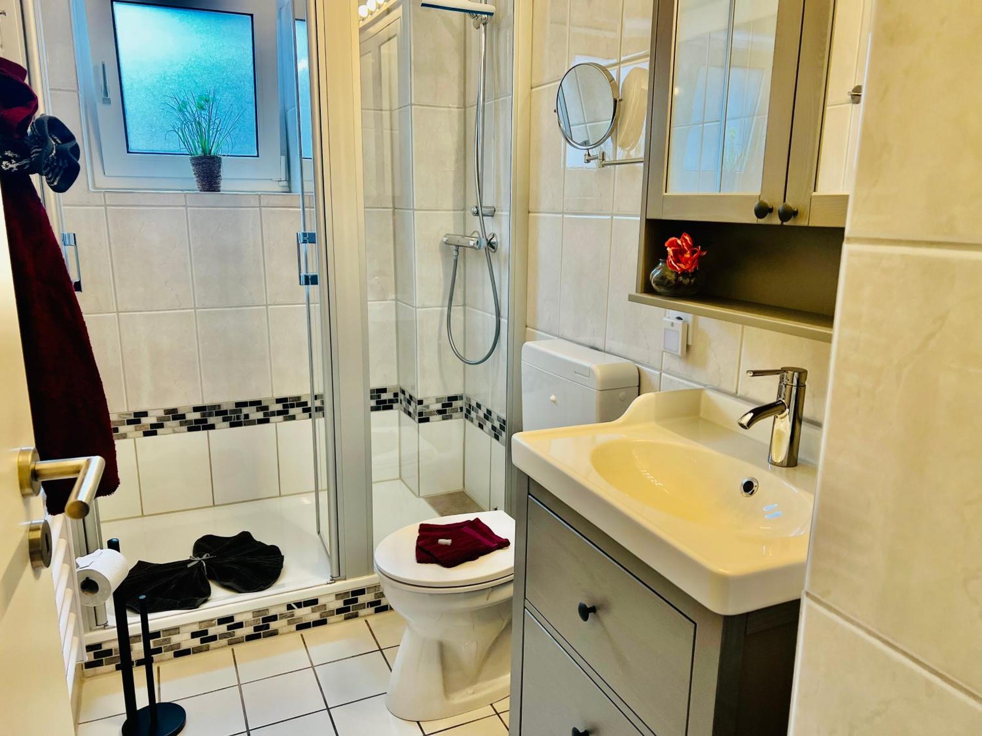 Seelund - Meeresrauschen Lauschen - Ruhiges Sonniges Apartment Mit Garten Und Terrasse Nahe Strand Und Ostsee Schonhagen  Ngoại thất bức ảnh